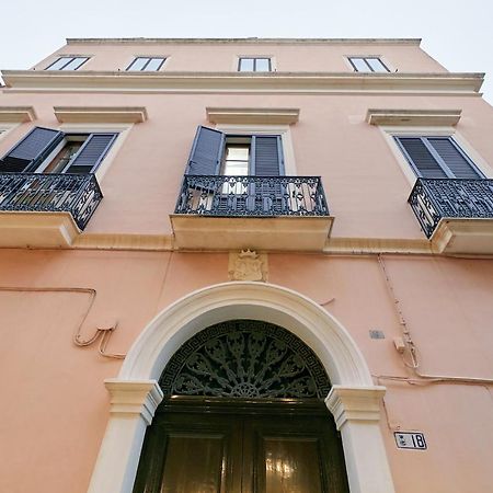 Louis Mary Apartment Gallipoli Eksteriør billede